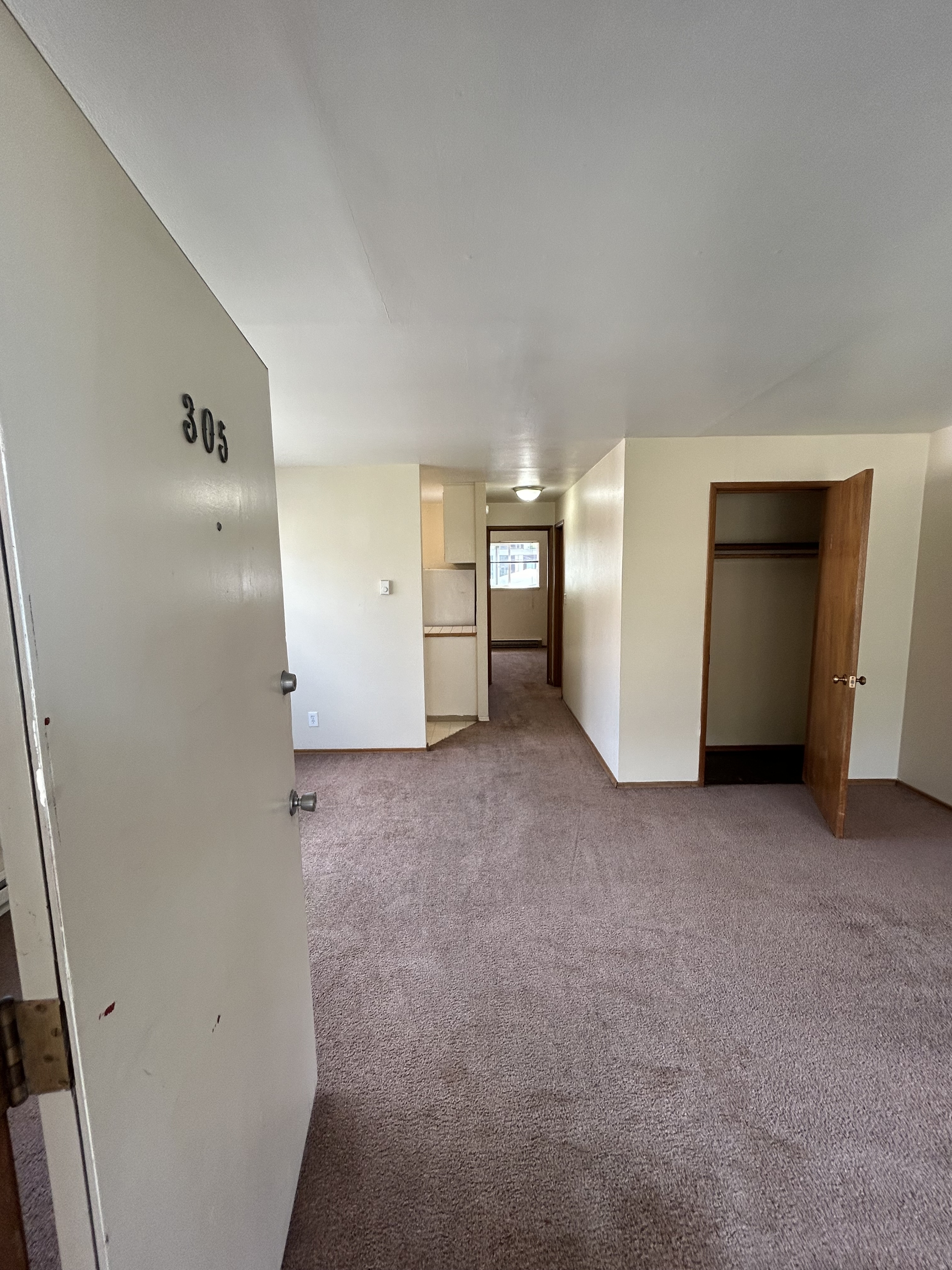 4120 11th Ave NE - 305