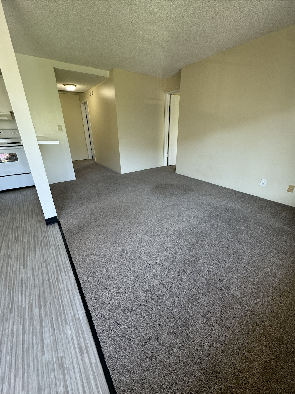 4131 11th Ave. NE - 304